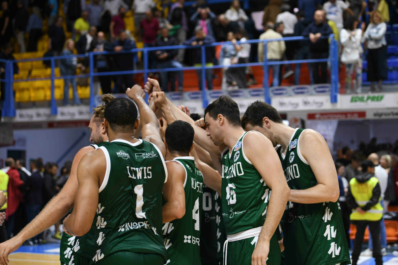 Esordio vincente: l’Avellino Basket passa a Brindisi